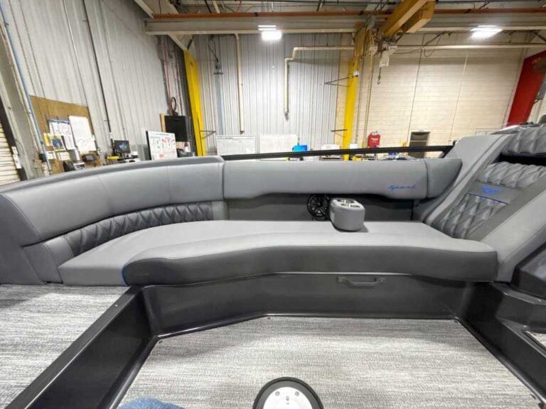 2026 Bennington 25RTFB - Blackout US-ETWS1590B626 [photo 5]